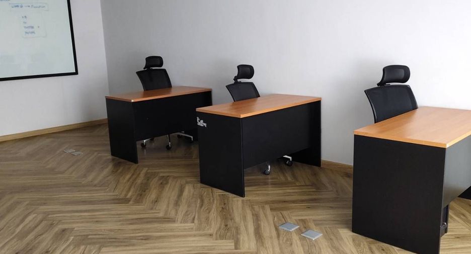 Продажа офис в Пхра Кханонг, Бангкок