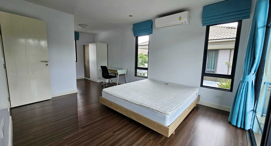 À louer 3 chambres maison à Mueang Phuket, Phuket