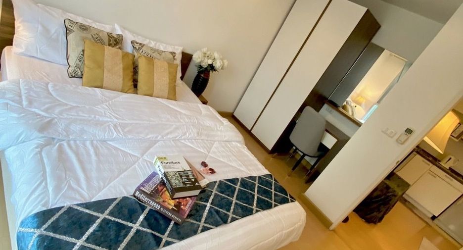 For sale 1 bed condo in Watthana, Bangkok