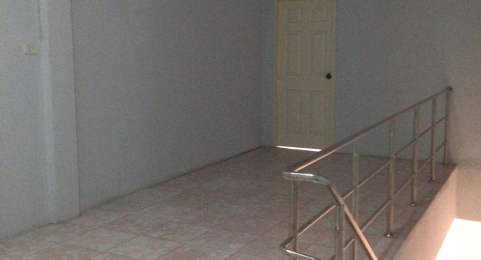 For sale 2 bedrooms townhouse in Ban Phai, Khon Kaen