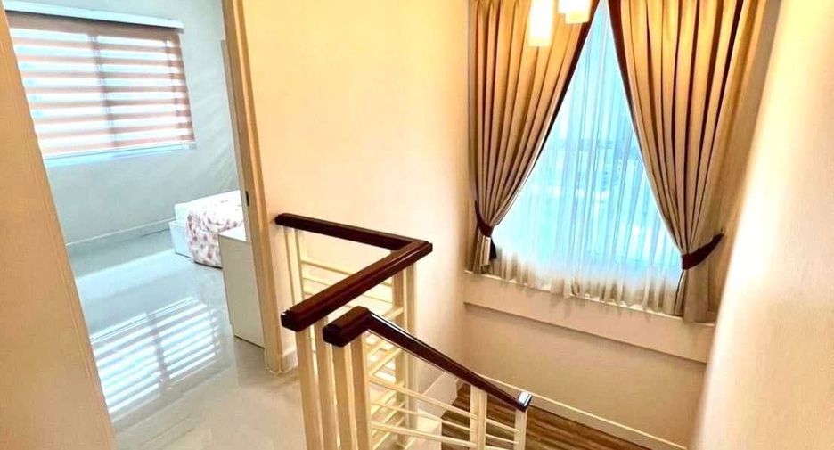 Haus zur Miete mit 3 Zimmer in Mueang Phuket, Phuket