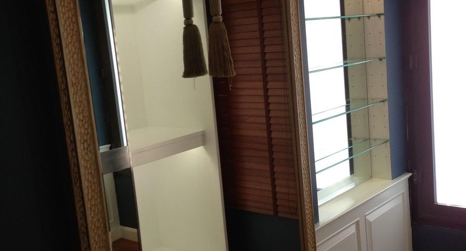 À vendre 2 chambres condo à Sathon, Bangkok
