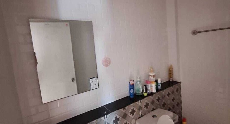 For sale 2 bedrooms townhouse in Phan Thong, Chonburi