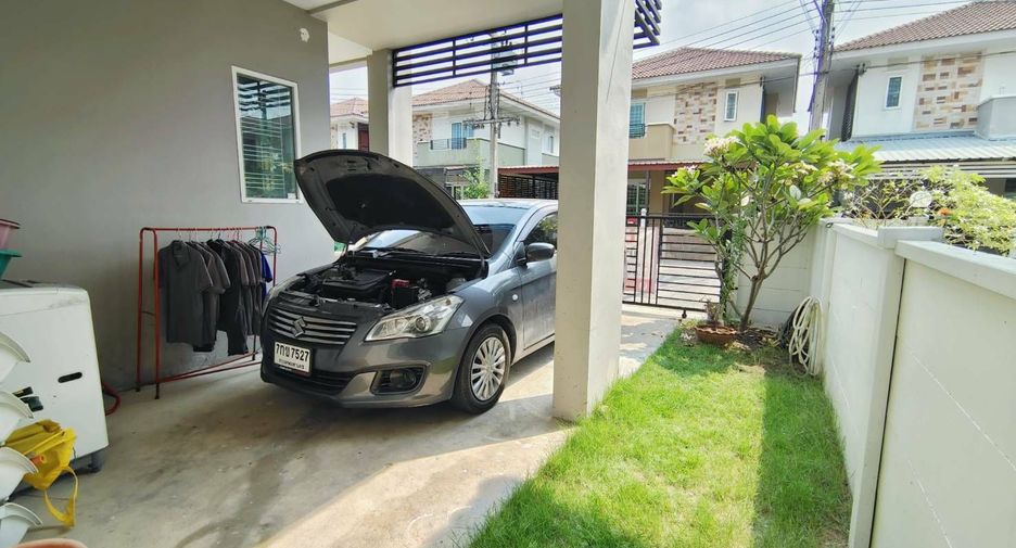 For sale 3 bedrooms house in Thanyaburi, Pathum Thani