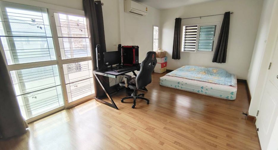 For sale 3 bedrooms house in Thanyaburi, Pathum Thani