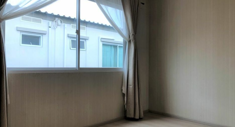 For sale 2 bedrooms townhouse in Bang Phli, Samut Prakan