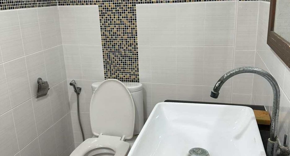 For rent 3 bedrooms house in Mueang Phuket, Phuket