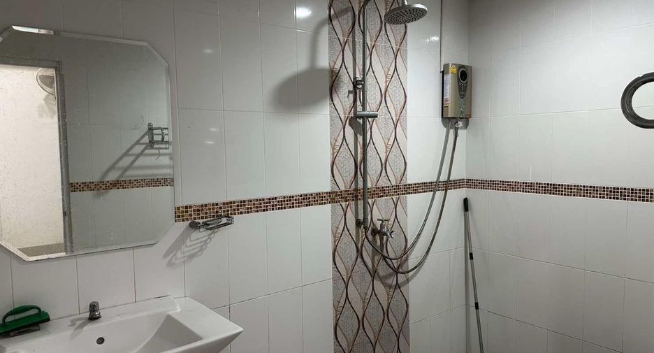 For rent 3 bedrooms house in Mueang Phuket, Phuket