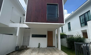 ให้เช่า 3 ห้องนอน วิลล่า ใน เมืองภูเก็ต, ภูเก็ต