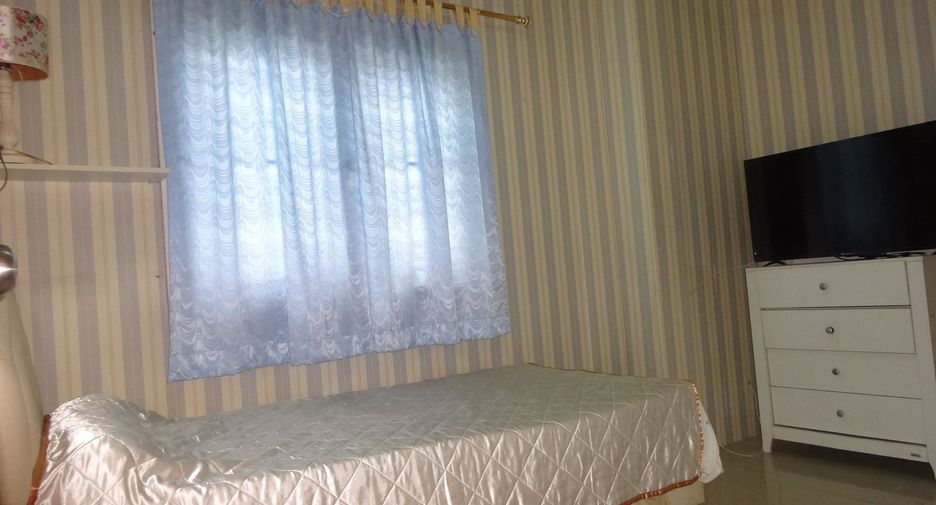 For sale 3 bedrooms house in Bang Khae, Bangkok