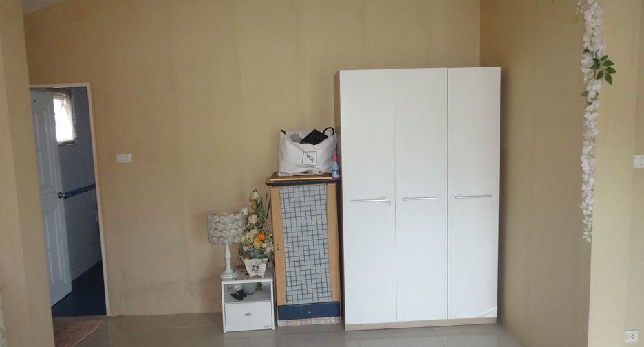 For sale 3 bedrooms house in Bang Khae, Bangkok
