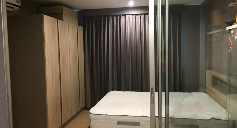 À vendre 1 chambre condo à Khan Na Yao, Bangkok