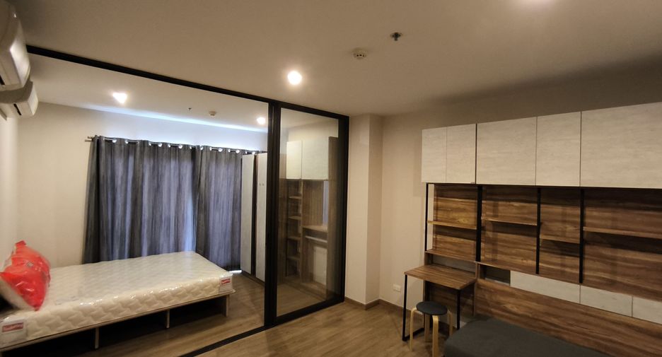 For sale 1 bed condo in Bang Phlat, Bangkok