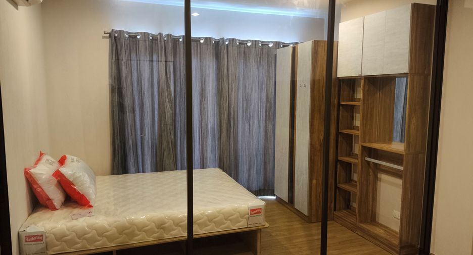 For sale 1 bed condo in Bang Phlat, Bangkok