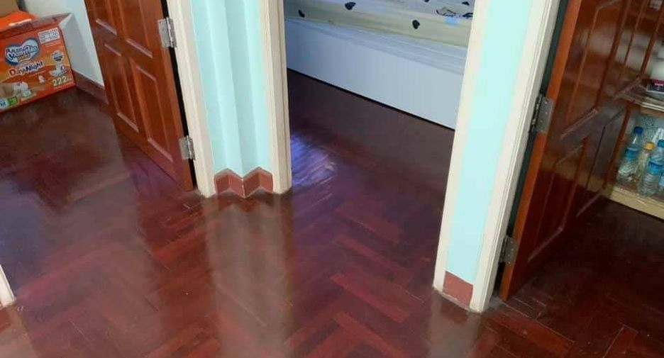For sale 3 bedrooms townhouse in Khlong Luang, Pathum Thani