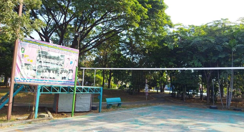 For sale 3 bedrooms townhouse in Khlong Luang, Pathum Thani