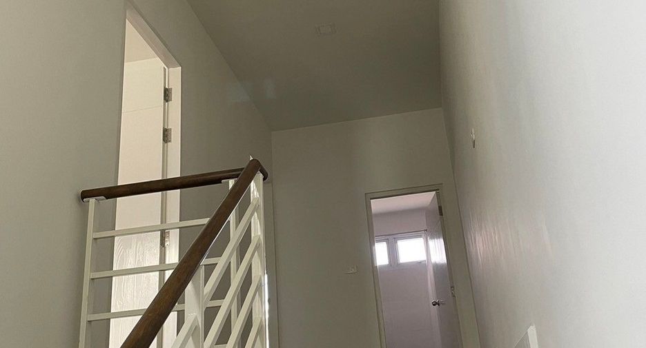 For sale 3 bedrooms townhouse in Bang Phli, Samut Prakan