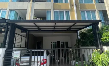 For sale 3 bedrooms townhouse in Bang Phli, Samut Prakan
