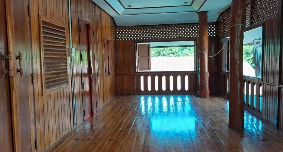 For sale 3 bedrooms house in Mueang Phrae, Phrae