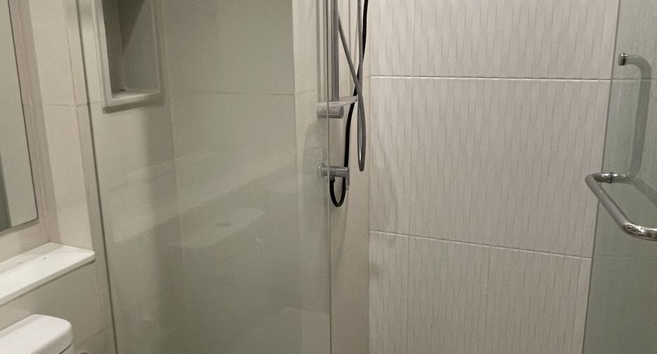 For sale studio condo in Huai Khwang, Bangkok