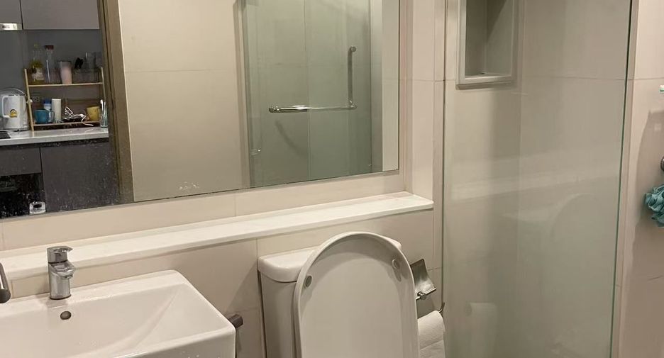 For sale studio condo in Huai Khwang, Bangkok