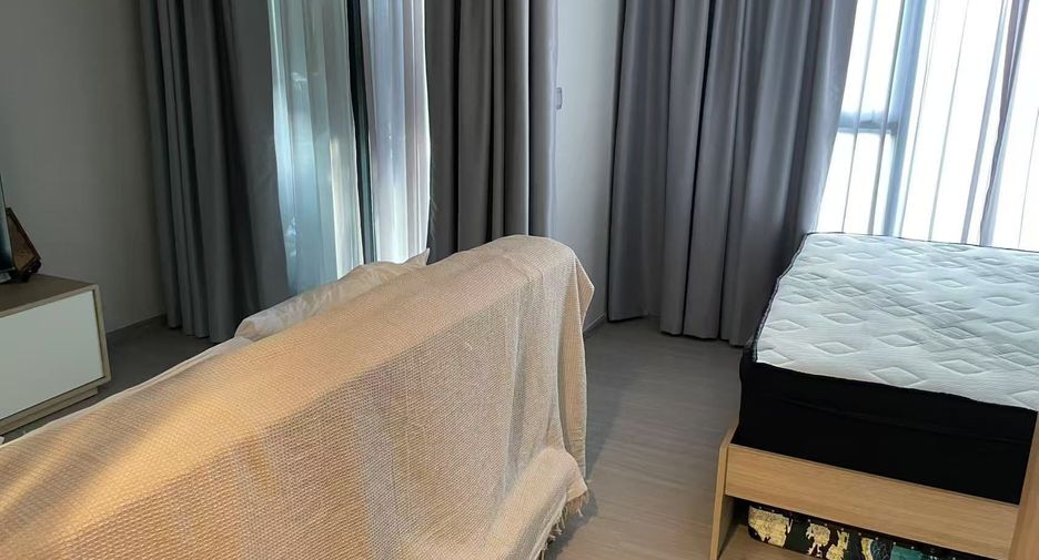 For sale studio condo in Huai Khwang, Bangkok