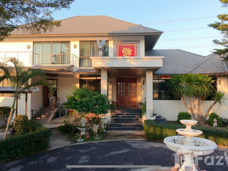 For sale 4 bedrooms house in Sai Noi, Nonthaburi