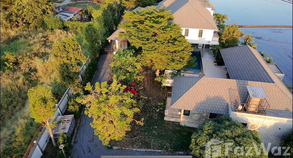 For sale 4 bedrooms house in Sai Noi, Nonthaburi