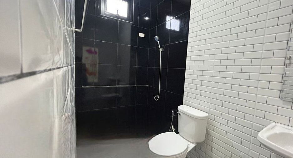 For sale 3 bedrooms house in Khuan Kalong, Satun