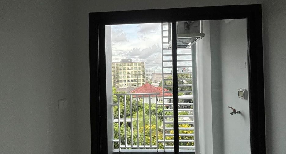 Condo en venta de estudio en Bang Na, Bangkok