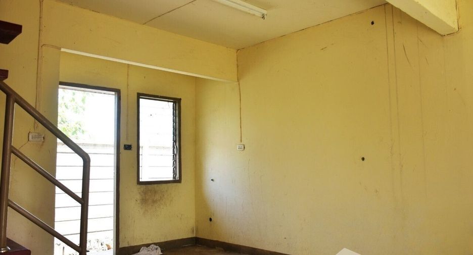 For sale 2 bedrooms townhouse in Thanyaburi, Pathum Thani