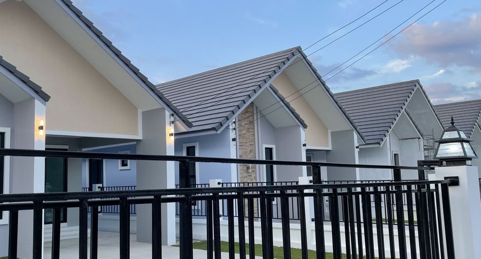 À vendre 3 chambres maison à Nikhom Phatthana, Rayong