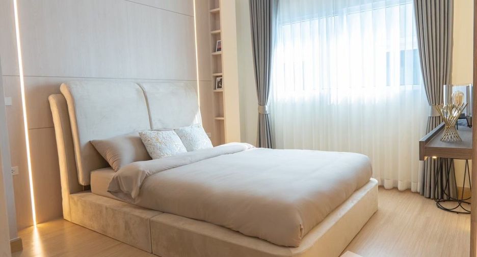 For sale 3 bedrooms house in Khlong Luang, Pathum Thani
