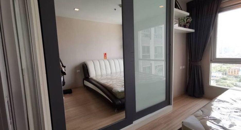 For sale 1 bed condo in Thon Buri, Bangkok