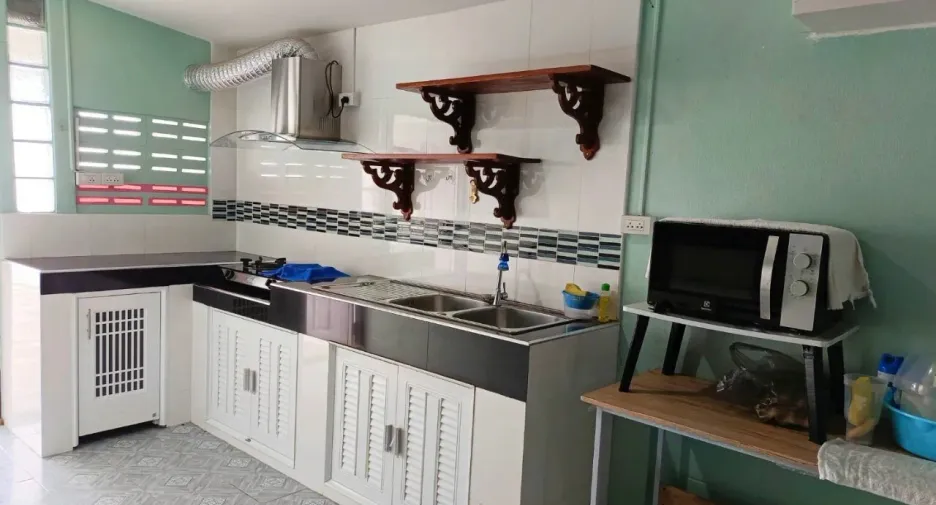 For rent 3 bedrooms villa in Thalang, Phuket