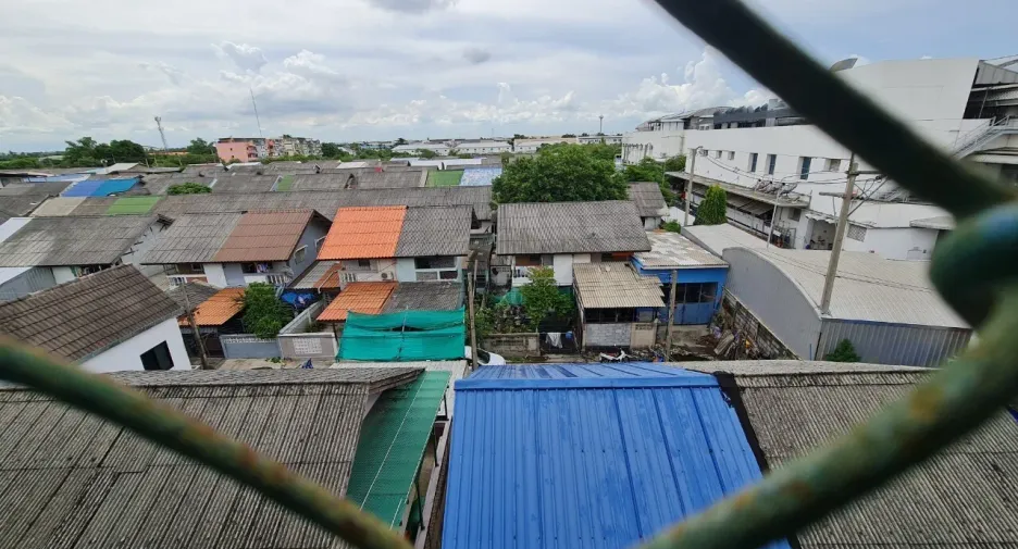 ขาย และ ให้เช่า 4 ห้องนอน ทาวน์เฮ้าส์ ใน สามพราน, นครปฐม