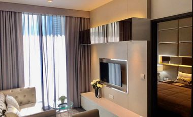 For sale 1 bed condo in Khlong Toei, Bangkok