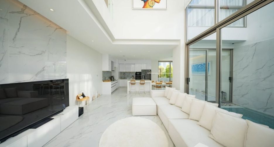 For rent 3 bedrooms villa in Thalang, Phuket