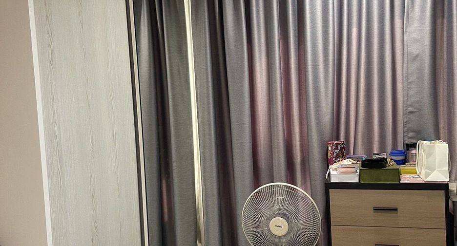 For sale 1 bed condo in Mueang Samut Prakan, Samut Prakan