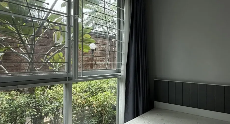 For sale 1 bed condo in Phra Khanong, Bangkok