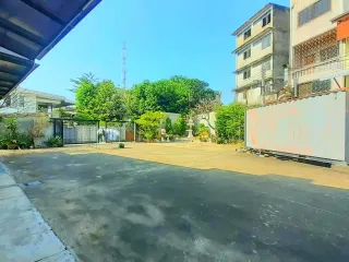出售 土地 在 Lat Phrao, 曼谷
