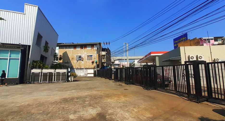 For sale land in Lat Phrao, Bangkok