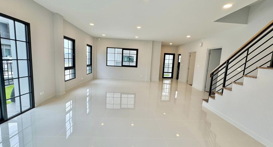 出售 4 卧室 独立屋 在 Bang Phli, Samut Prakan