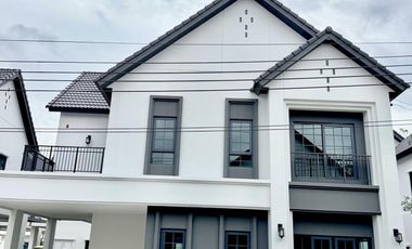 For sale 4 bedrooms house in Bang Phli, Samut Prakan
