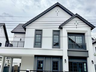 Haus zum Kauf mit 4 Zimmer in Bang Phli, Samut Prakan