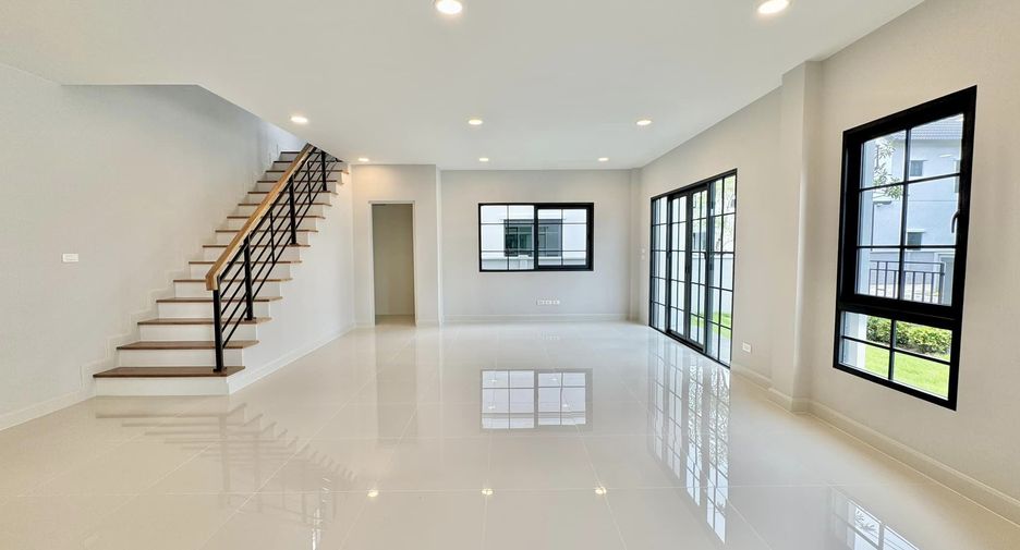 出售 4 卧室 独立屋 在 Bang Phli, Samut Prakan