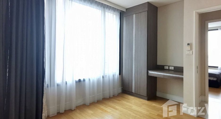 À vendre 3 chambres condo à Khlong Toei, Bangkok