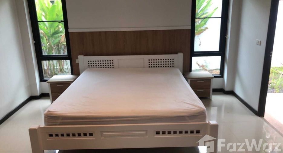 Villa en alquiler de 3 habitaciones en Mueang Phuket, Phuket