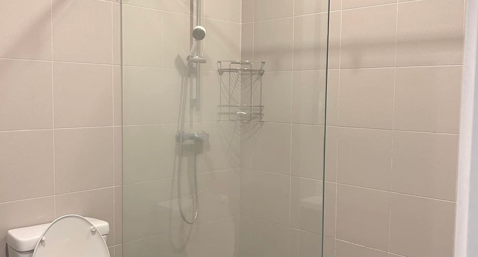 Condo en venta de 2 habitaciones en Khlong San, Bangkok