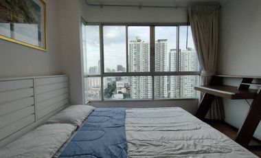 À vendre 1 chambre condo à Khlong Toei, Bangkok